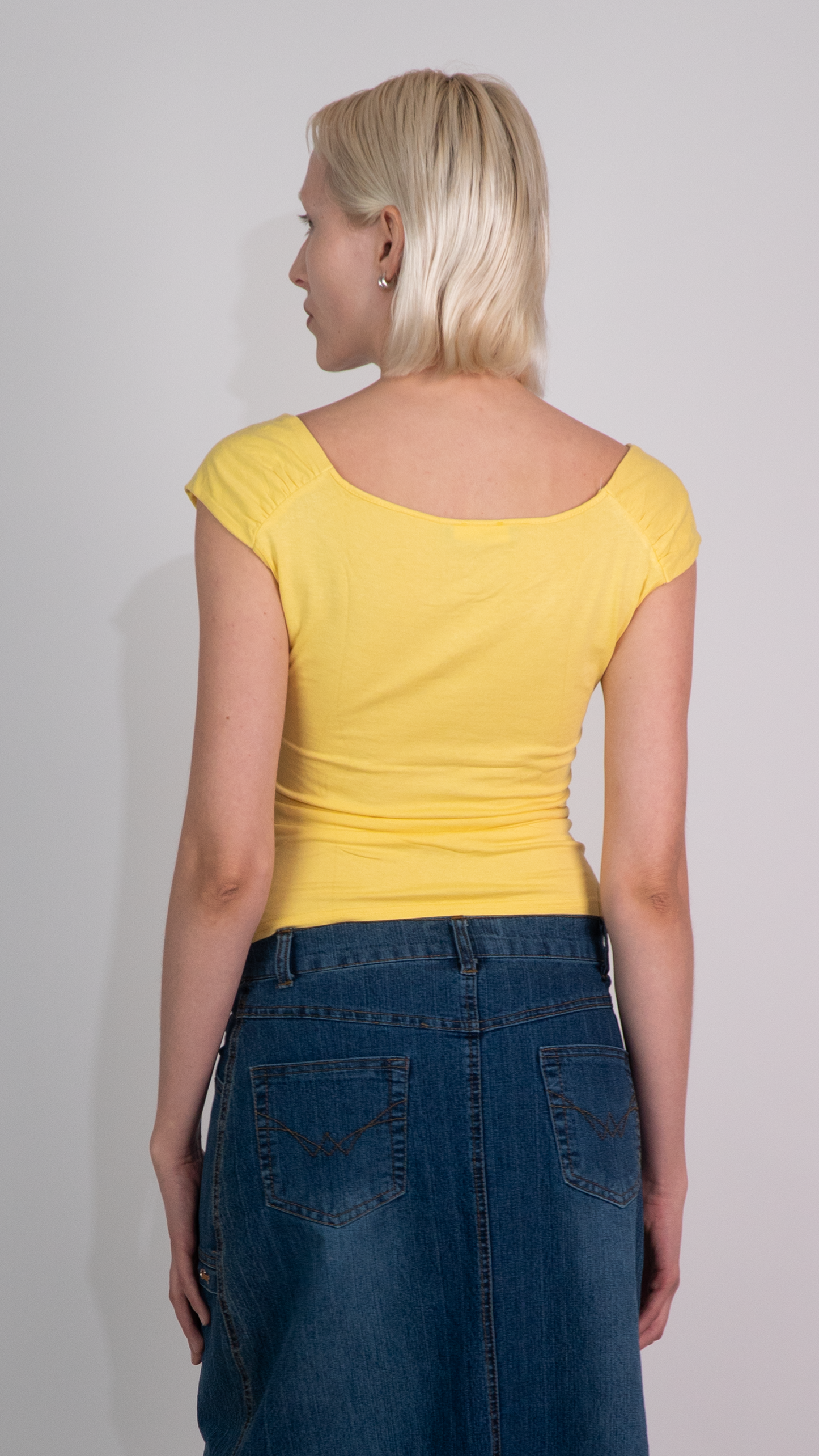Morgan Yellow Sleeveless Pin-Up Print Top