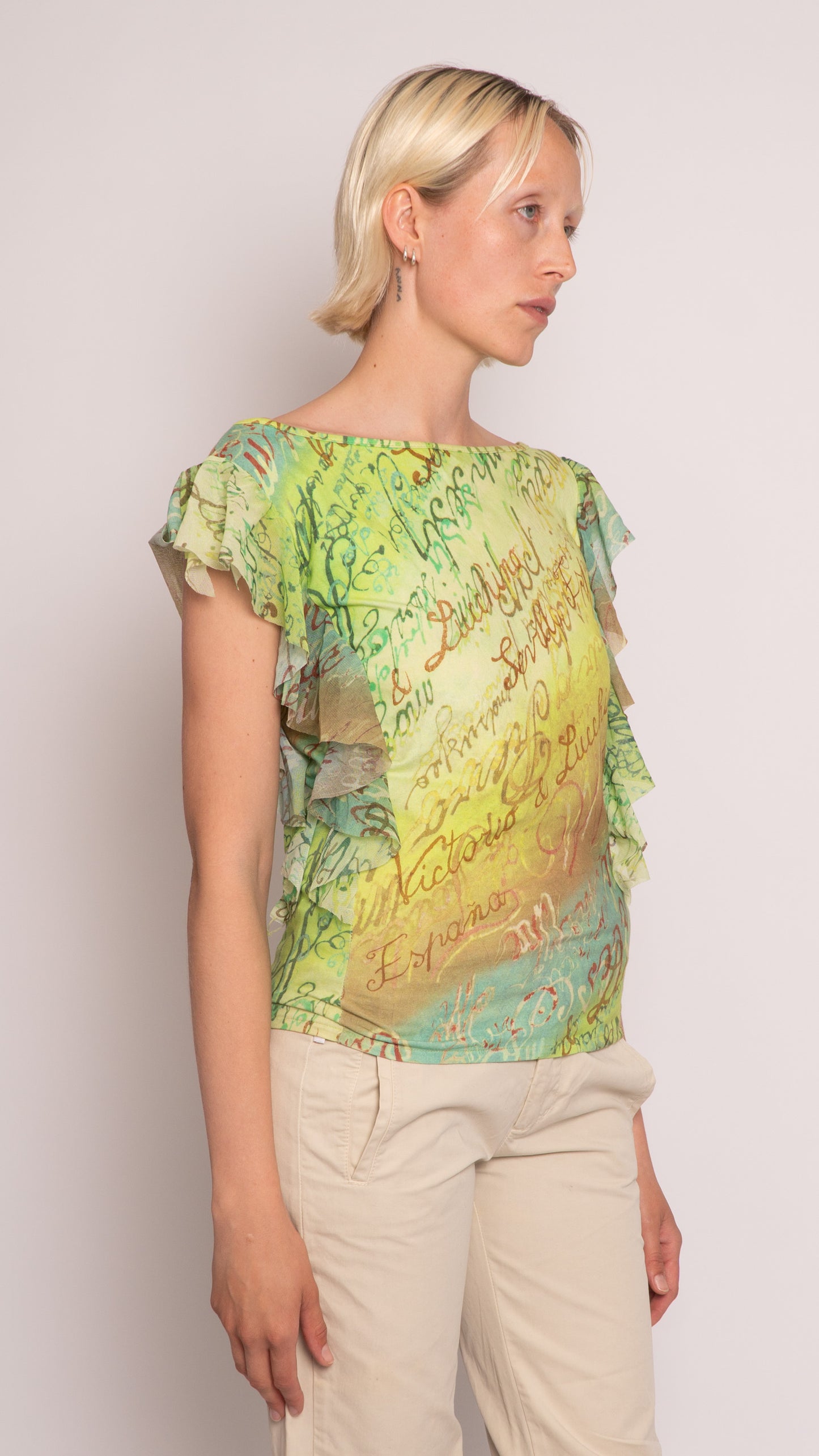 Vintage Green Top with Flowy Fabric on Sides